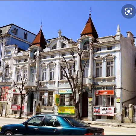 Appartamento Loft At The Heart Of The City Center Varna